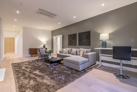 Floor plan for 3 beds, 2 baths, 1400 sqft